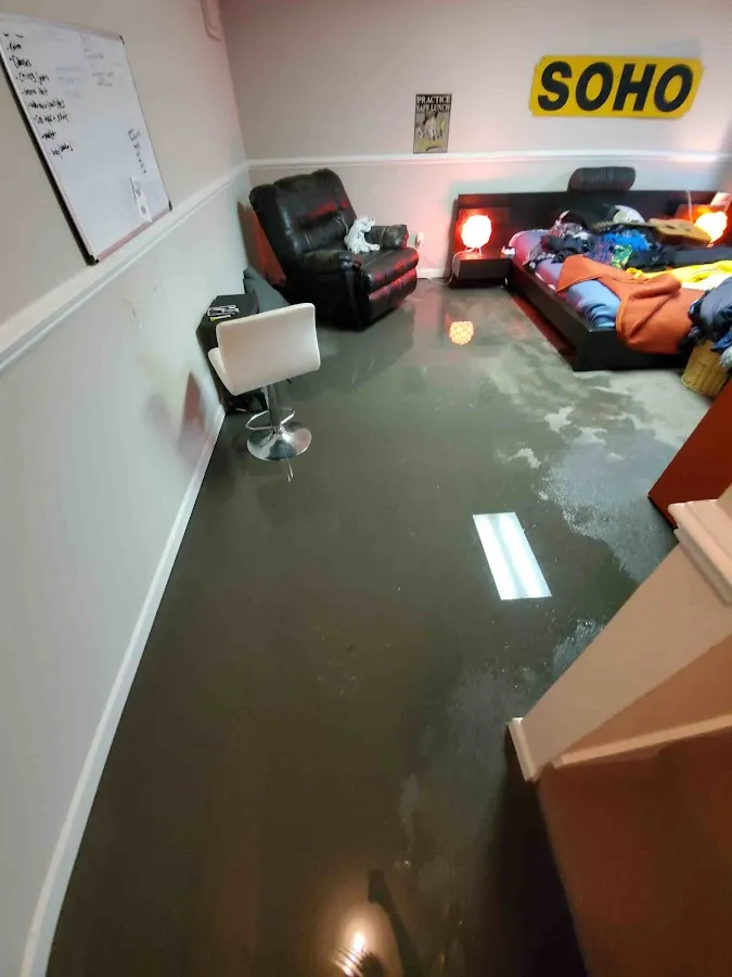 Water Damage Restoration services in Oak Hills, OR